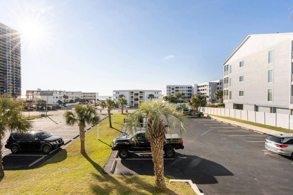Great Beach Getaway! Apartamento Myrtle Beach Exterior foto